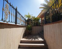 Resale - Villa - Orihuela Costa - Campoamor