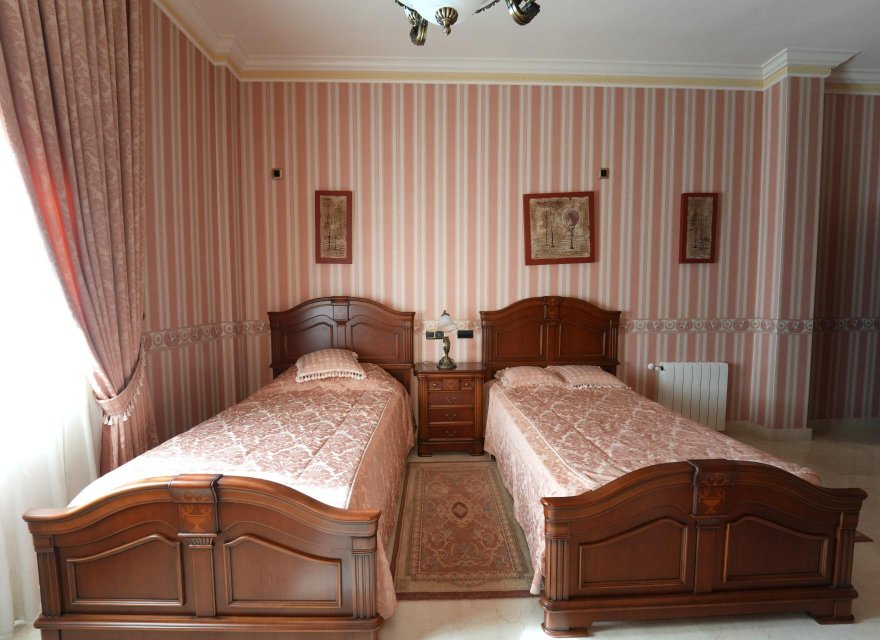 Resale - Villa - Orihuela Costa - Campoamor