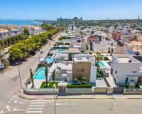 Resale - Villa - Orihuela Costa - Campoamor