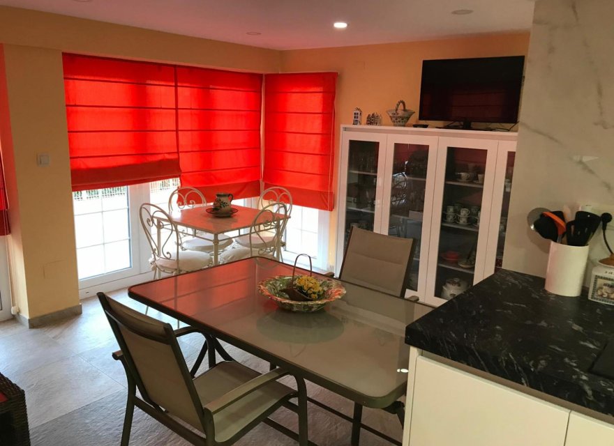 Resale - Villa - Orihuela Costa - Costa Blanca