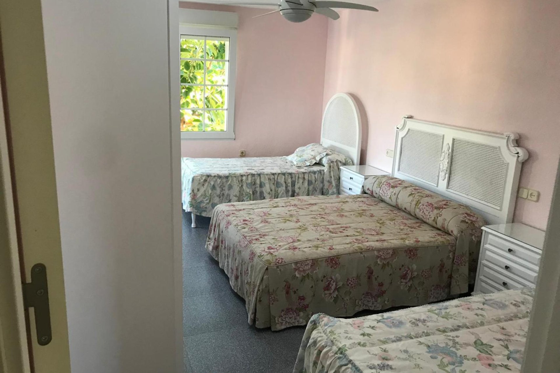 Resale - Villa - Orihuela Costa - Costa Blanca