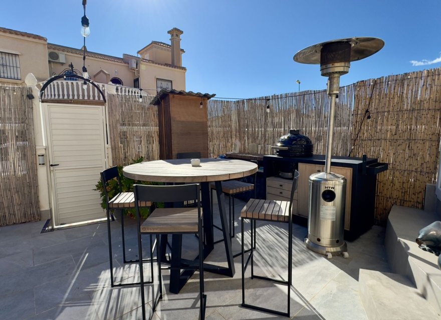 Resale - Villa - Orihuela Costa - Costa Blanca