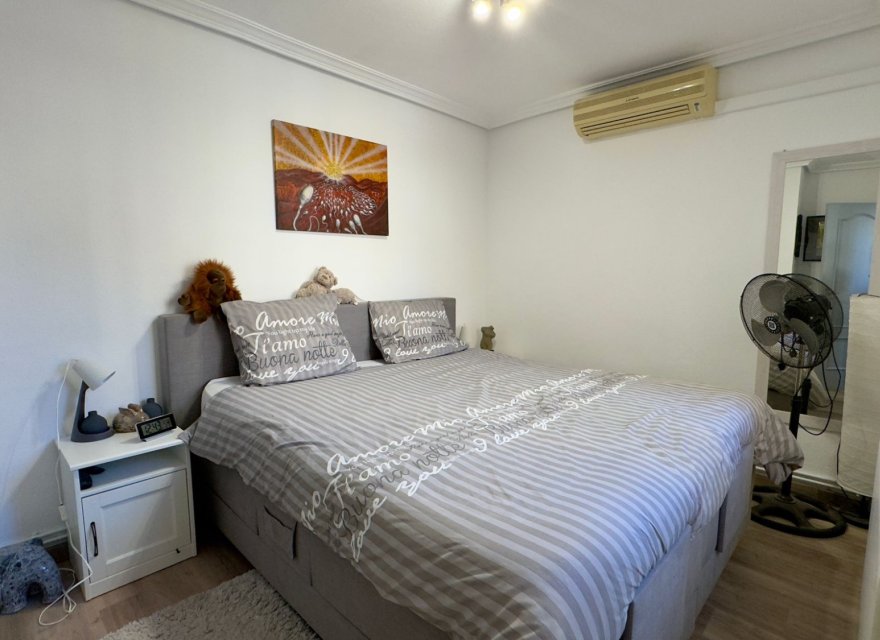 Resale - Villa - Orihuela Costa - Costa Blanca