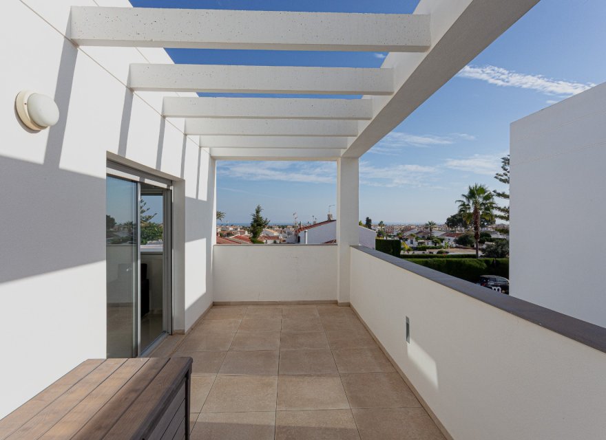 Resale - Villa - Orihuela Costa - Costa Blanca