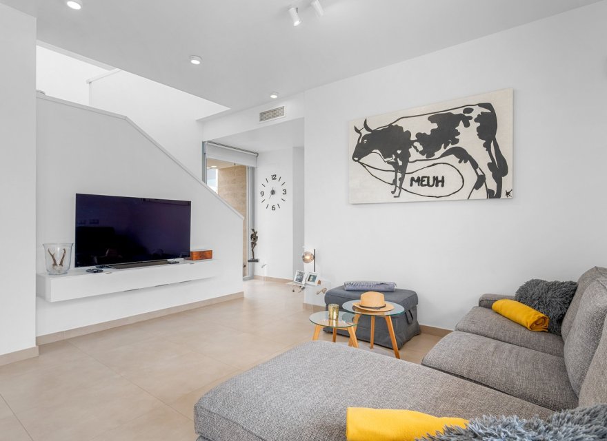 Resale - Villa - Orihuela Costa - Costa Blanca