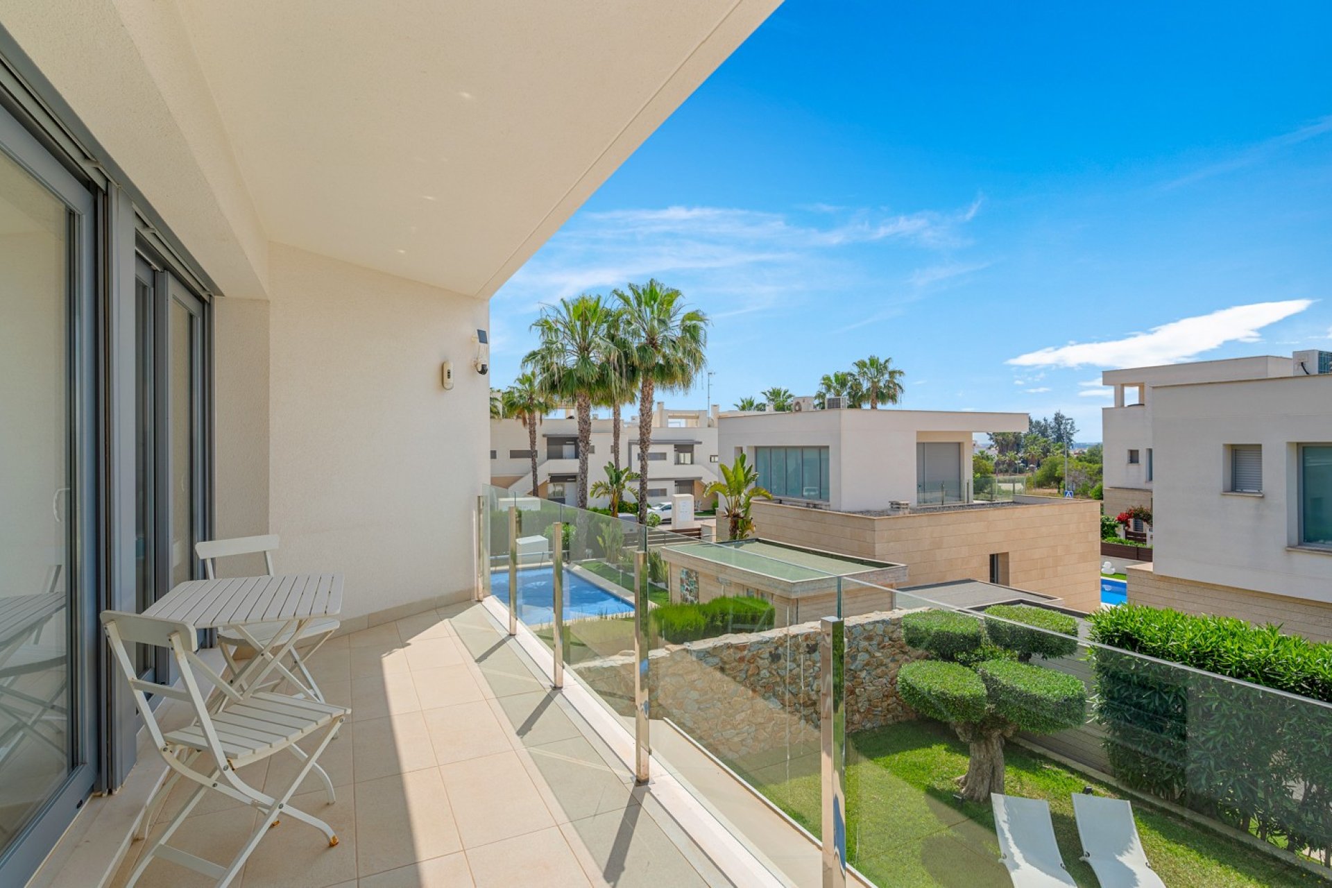 Resale - Villa - Orihuela Costa - Costa Blanca