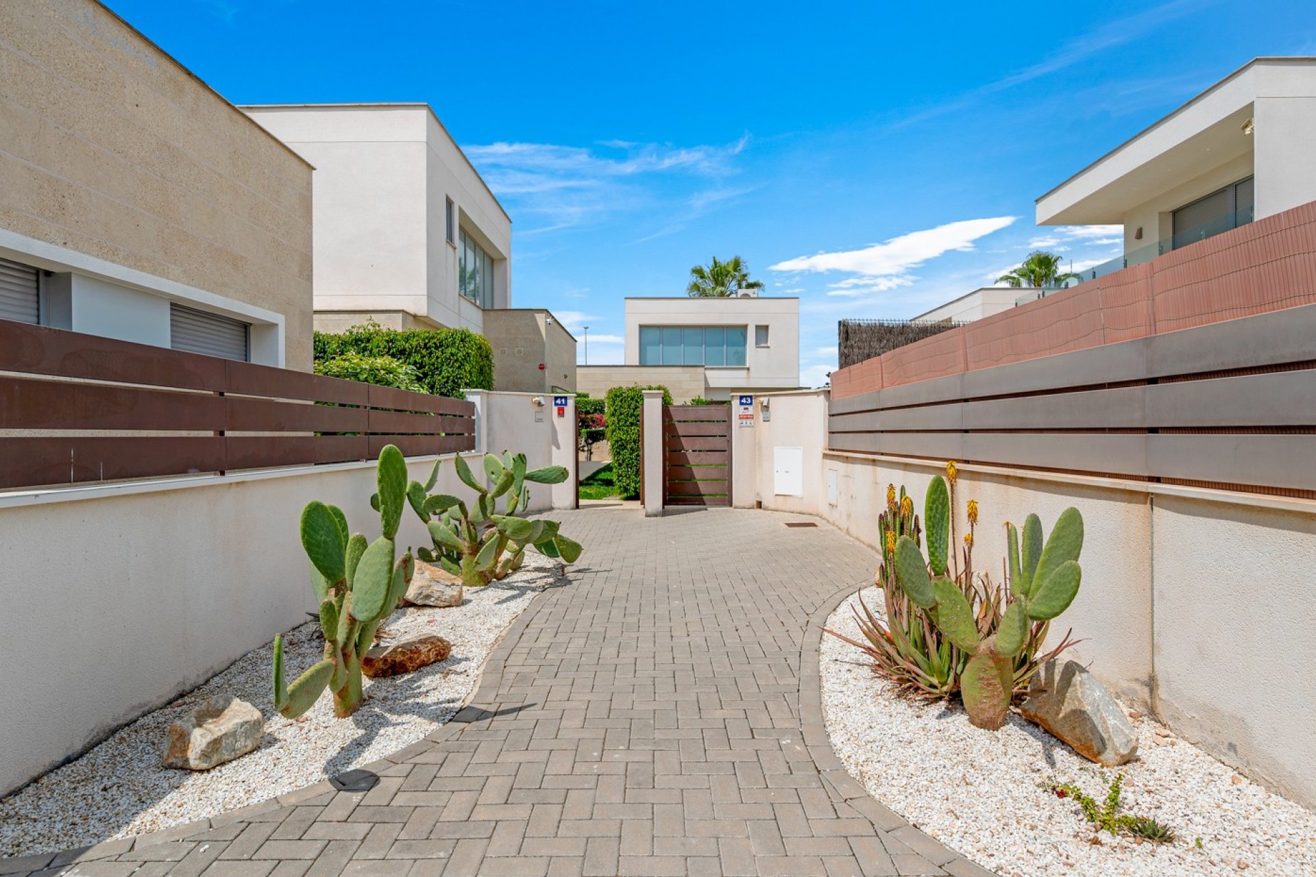 Resale - Villa - Orihuela Costa - Costa Blanca