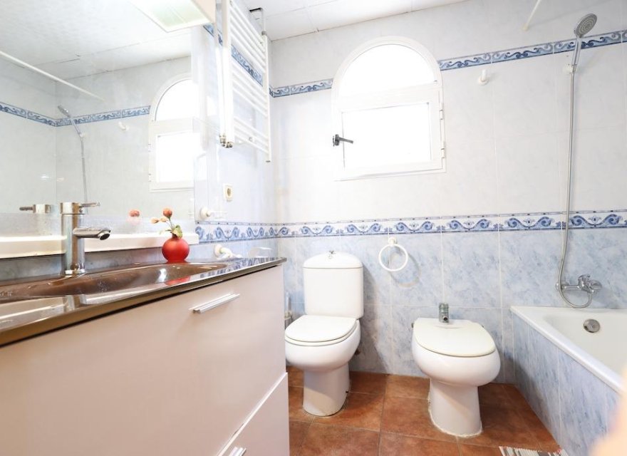 Resale - Villa - Orihuela Costa - Costa Blanca