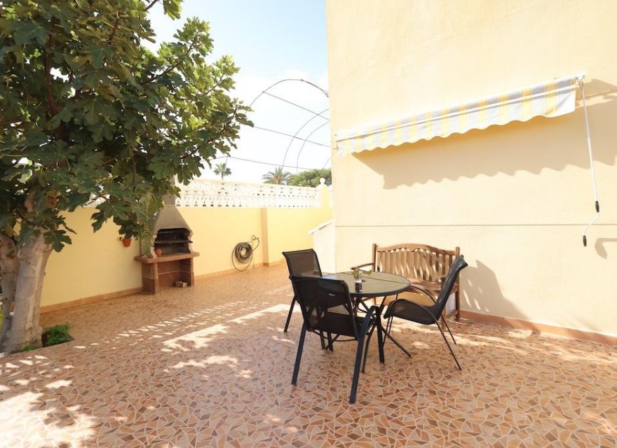Resale - Villa - Orihuela Costa - Costa Blanca