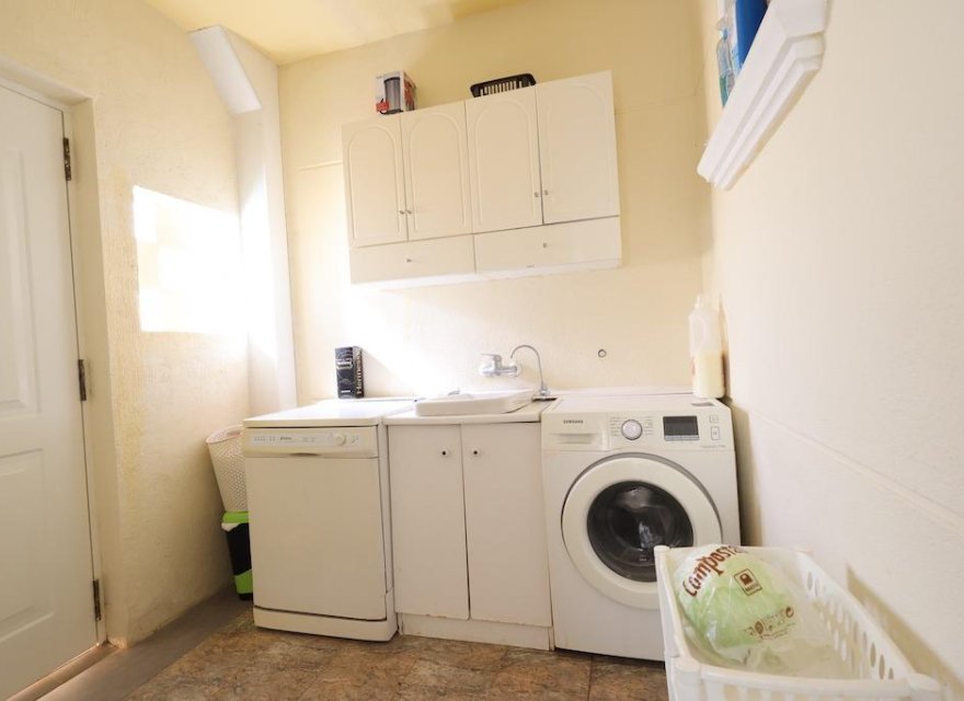 Resale - Villa - Orihuela Costa - Costa Blanca