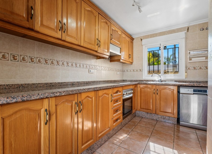 Resale - Villa - Orihuela Costa - Costa Blanca