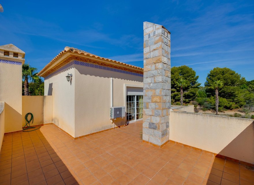 Resale - Villa - Orihuela Costa - Costa Blanca