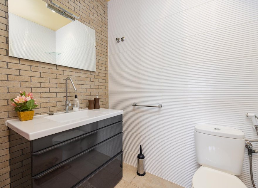 Resale - Villa - Orihuela Costa - Costa Blanca