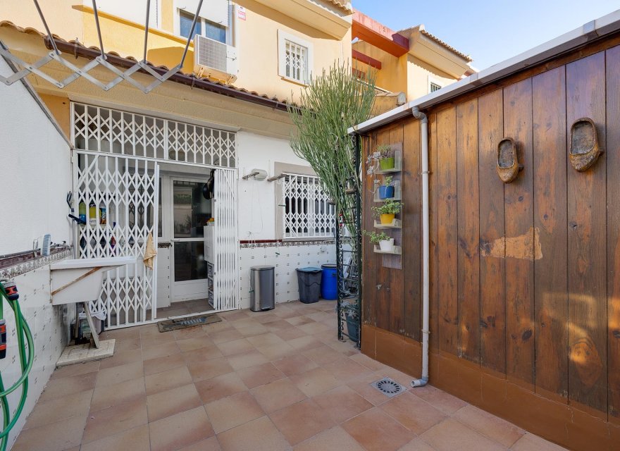 Resale - Villa - Orihuela Costa - Costa Blanca