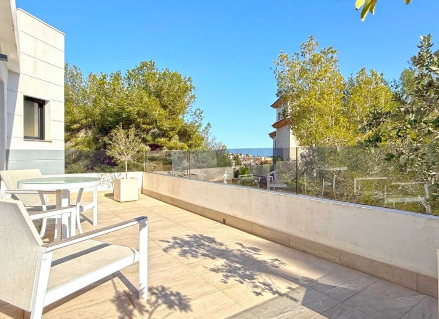 Resale - Villa - Orihuela Costa - Costa Blanca