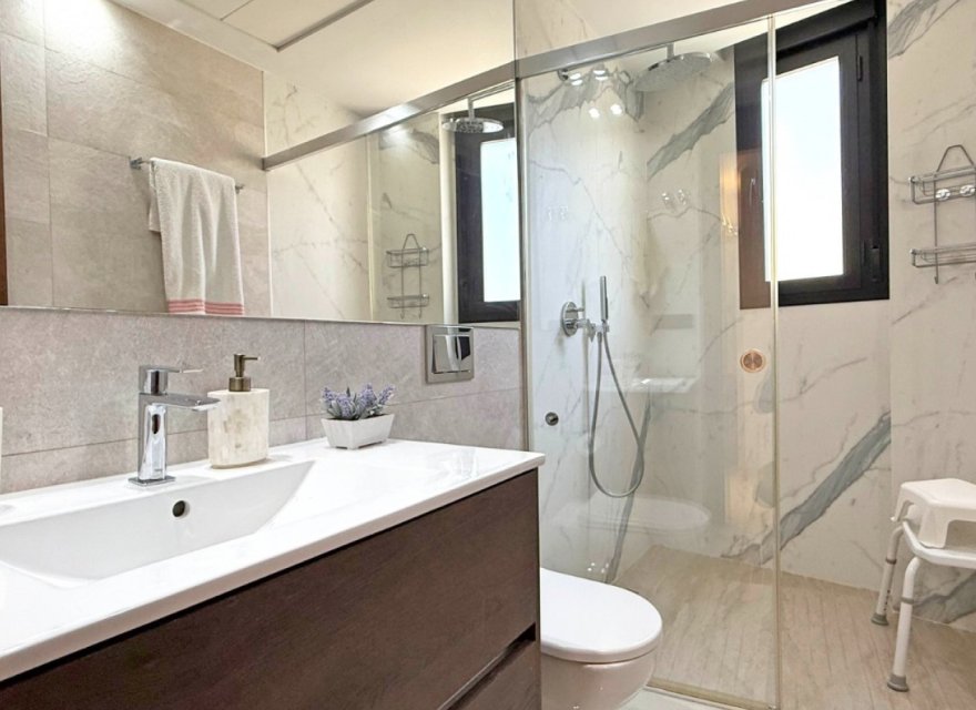 Resale - Villa - Orihuela Costa - Costa Blanca