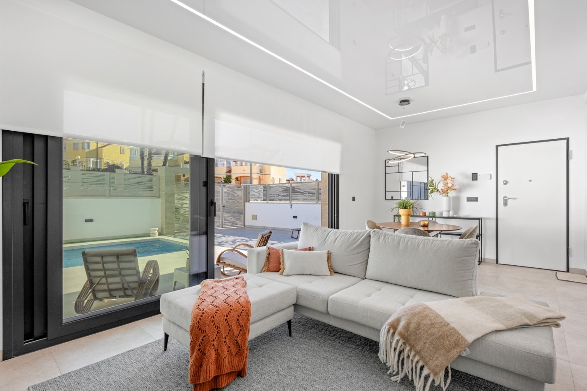 Resale - Villa - Orihuela Costa - Costa Blanca