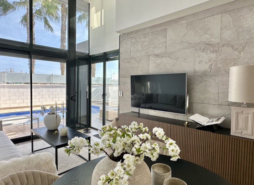 Resale - Villa - Orihuela Costa - Costa Blanca