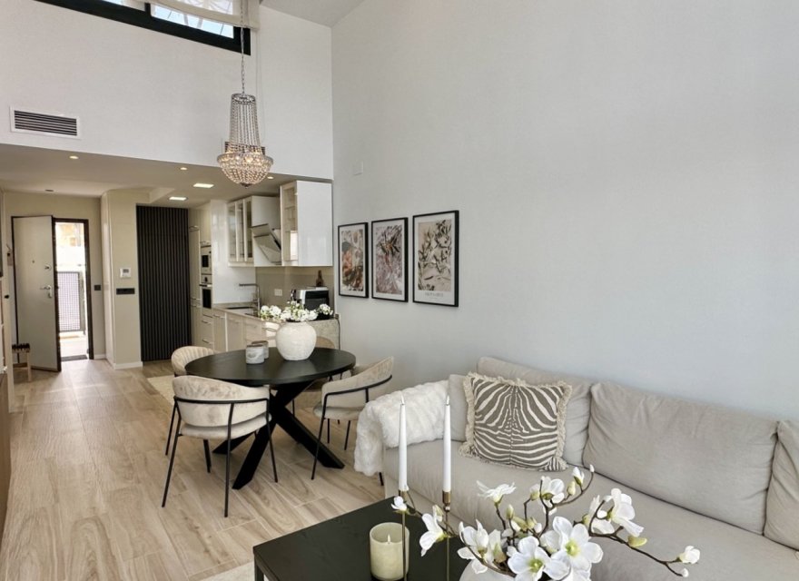 Resale - Villa - Orihuela Costa - Costa Blanca