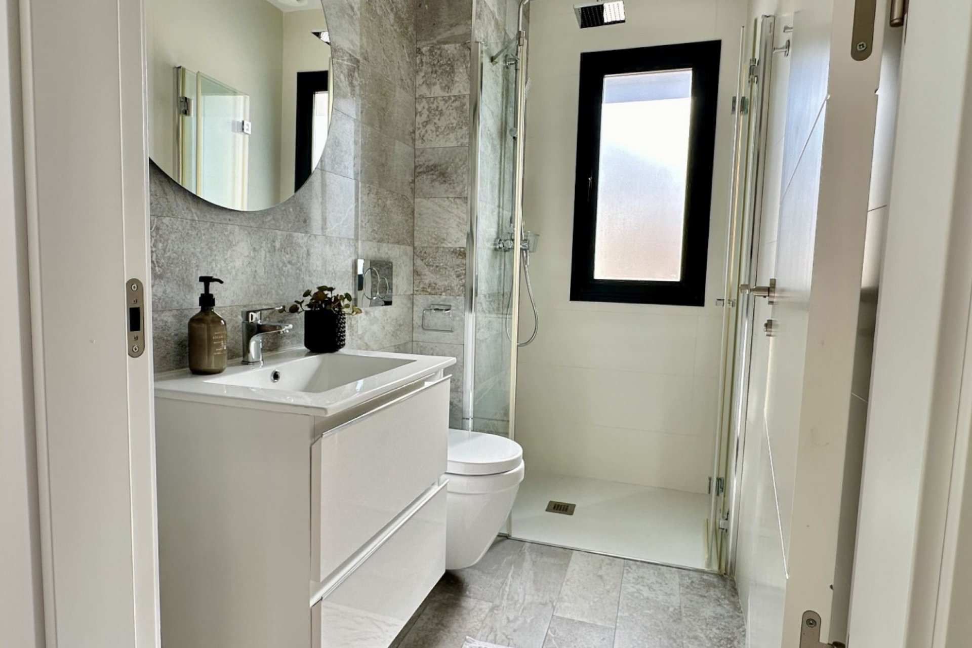 Resale - Villa - Orihuela Costa - Costa Blanca