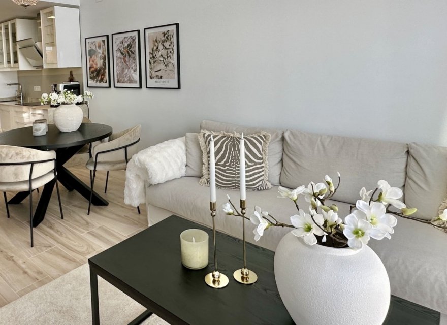 Resale - Villa - Orihuela Costa - Costa Blanca