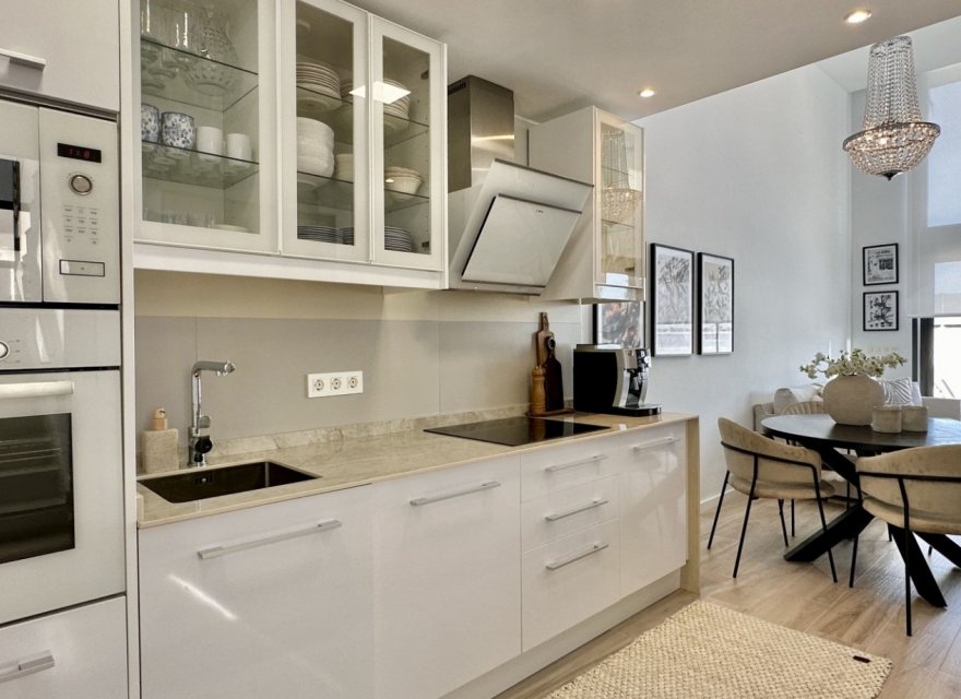 Resale - Villa - Orihuela Costa - Costa Blanca