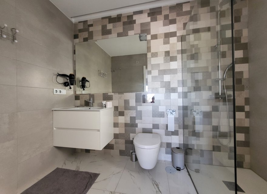 Resale - Villa - Orihuela Costa - Costa Blanca