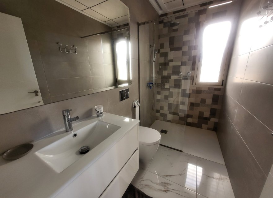 Resale - Villa - Orihuela Costa - Costa Blanca