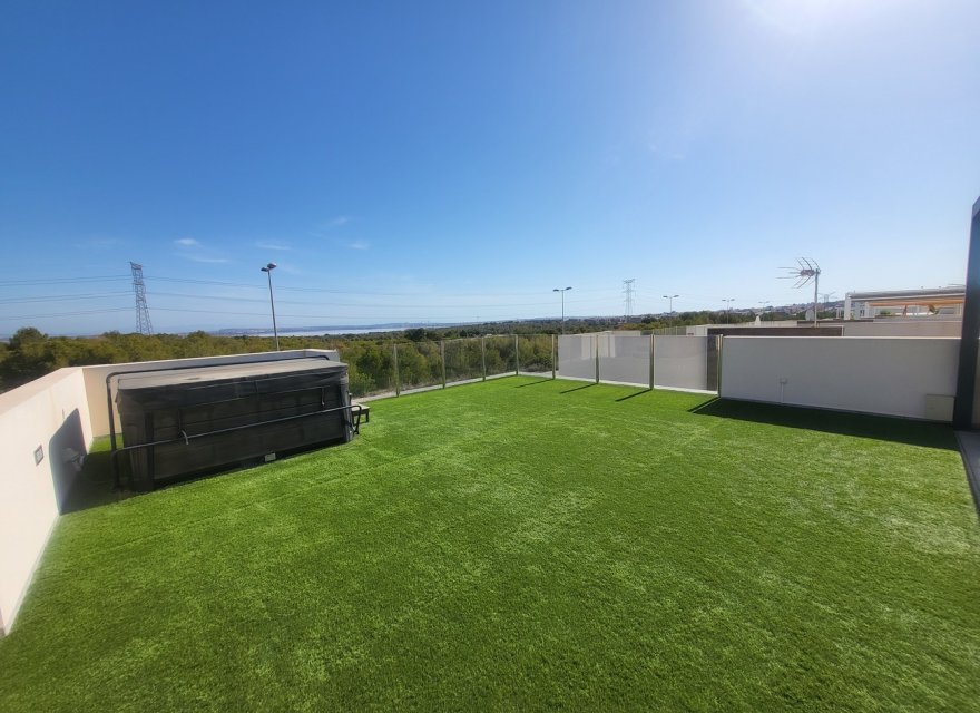 Resale - Villa - Orihuela Costa - Costa Blanca