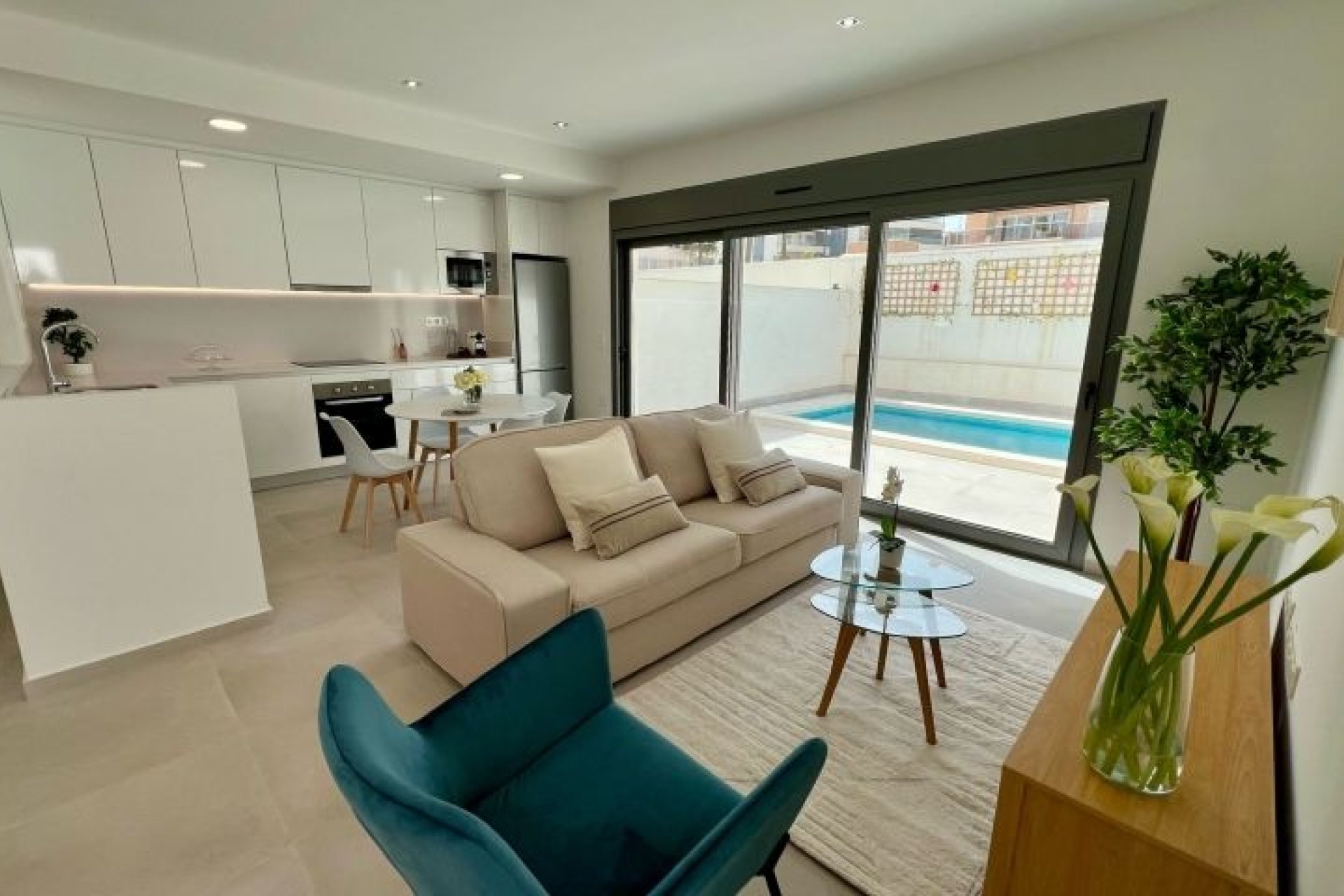 Resale - Villa - Orihuela Costa - Costa Blanca