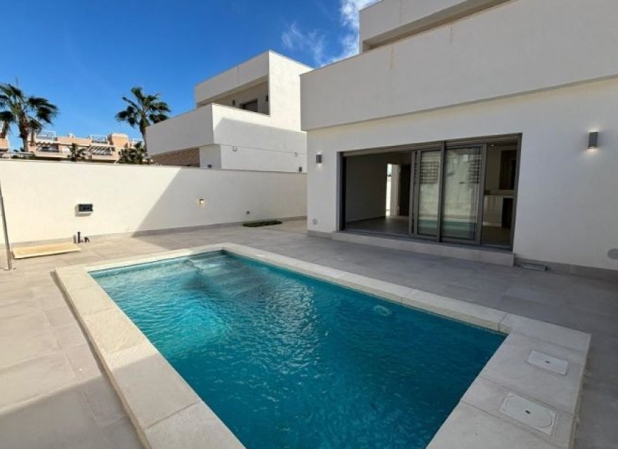 Resale - Villa - Orihuela Costa - Costa Blanca