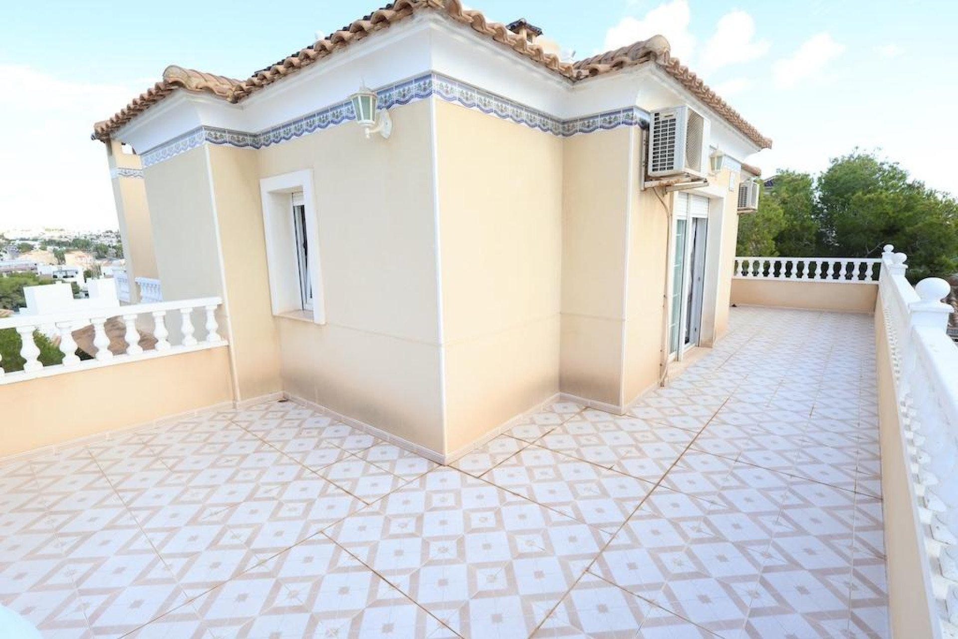 Resale - Villa - Orihuela Costa - Costa Blanca