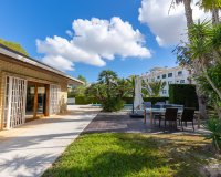 Resale - Villa - Orihuela Costa - Costa Blanca