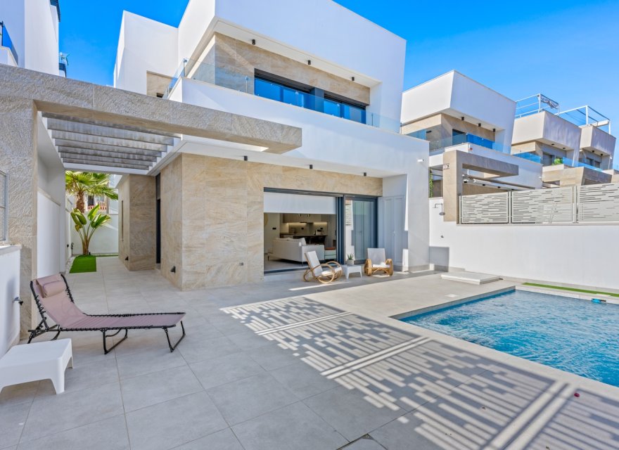 Resale - Villa - Orihuela Costa - Costa Blanca
