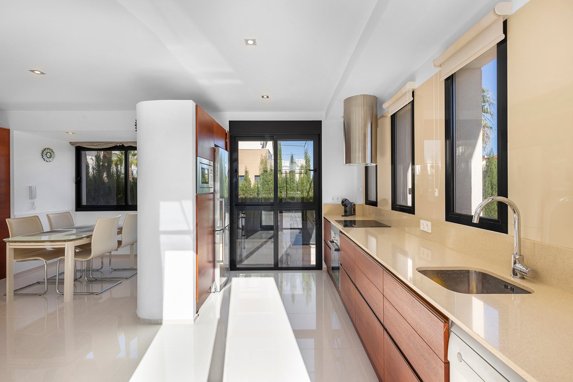 Resale - Villa - Orihuela Costa - La Zenia