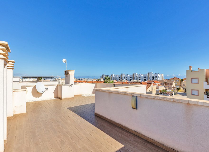 Resale - Villa - Orihuela Costa - La Zenia