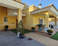 Resale - Villa - Orihuela Costa - La Zenia