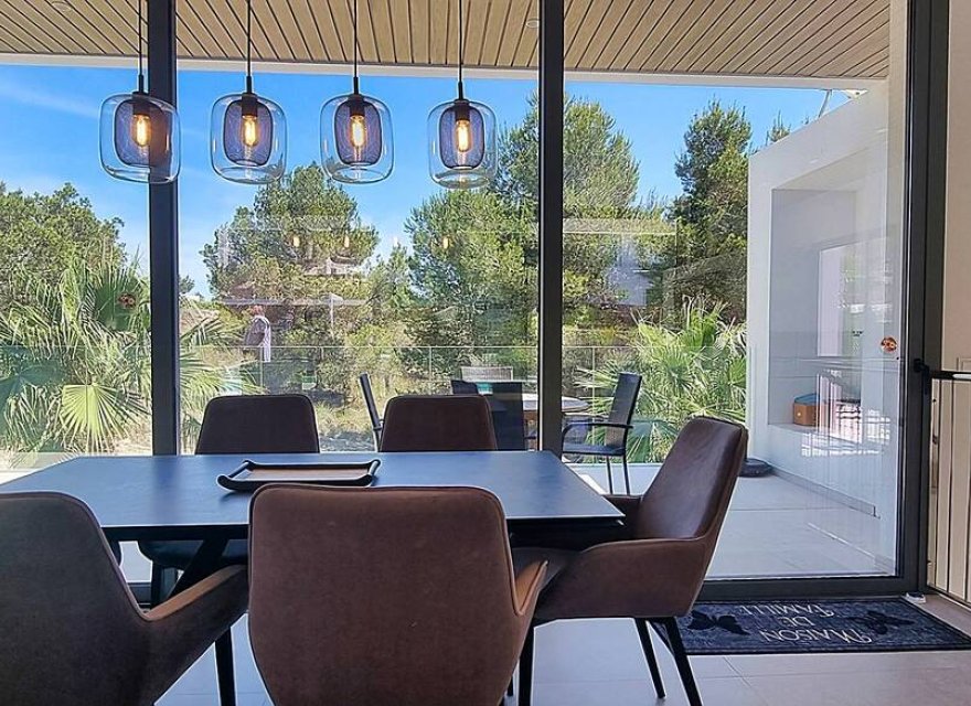 Resale - Villa - Orihuela Costa - Las Colinas Golf