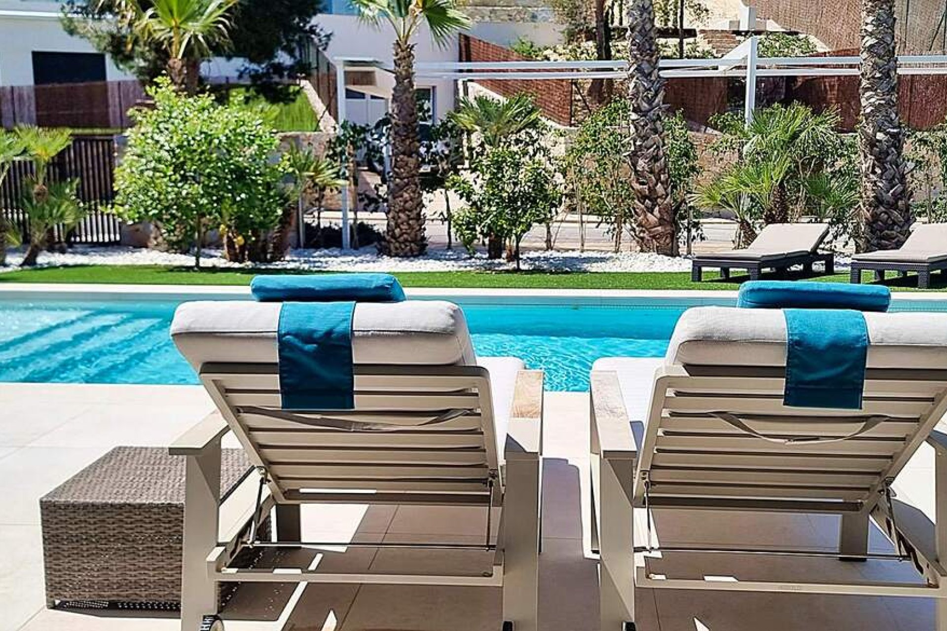 Resale - Villa - Orihuela Costa - Las Colinas Golf