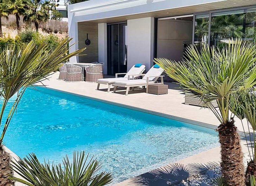 Resale - Villa - Orihuela Costa - Las Colinas Golf