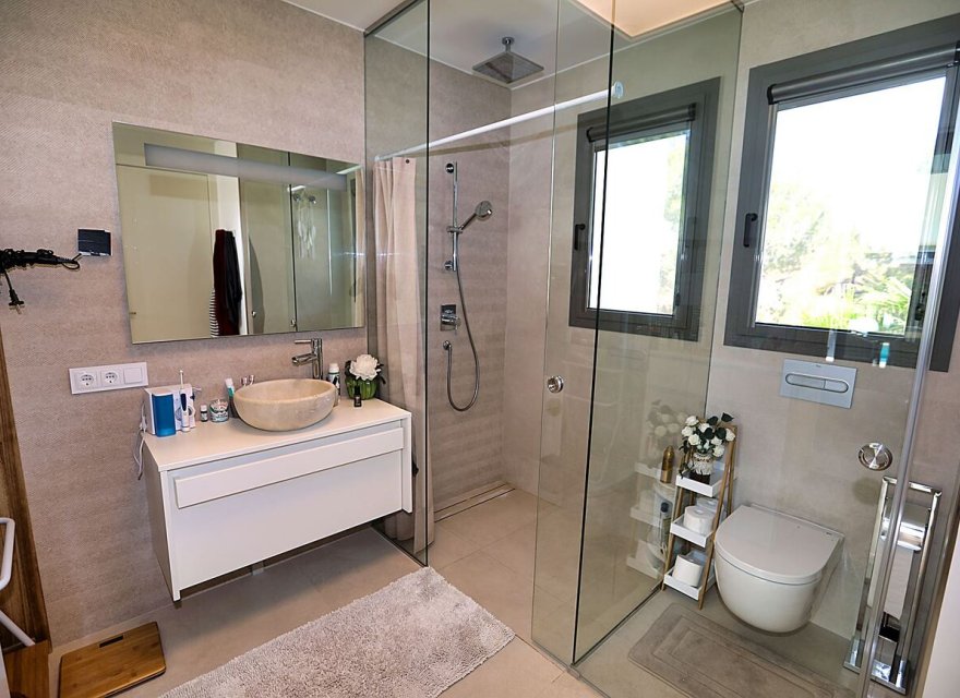 Resale - Villa - Orihuela Costa - Las Colinas Golf