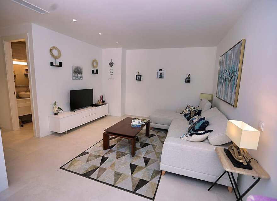 Resale - Villa - Orihuela Costa - Las Colinas Golf