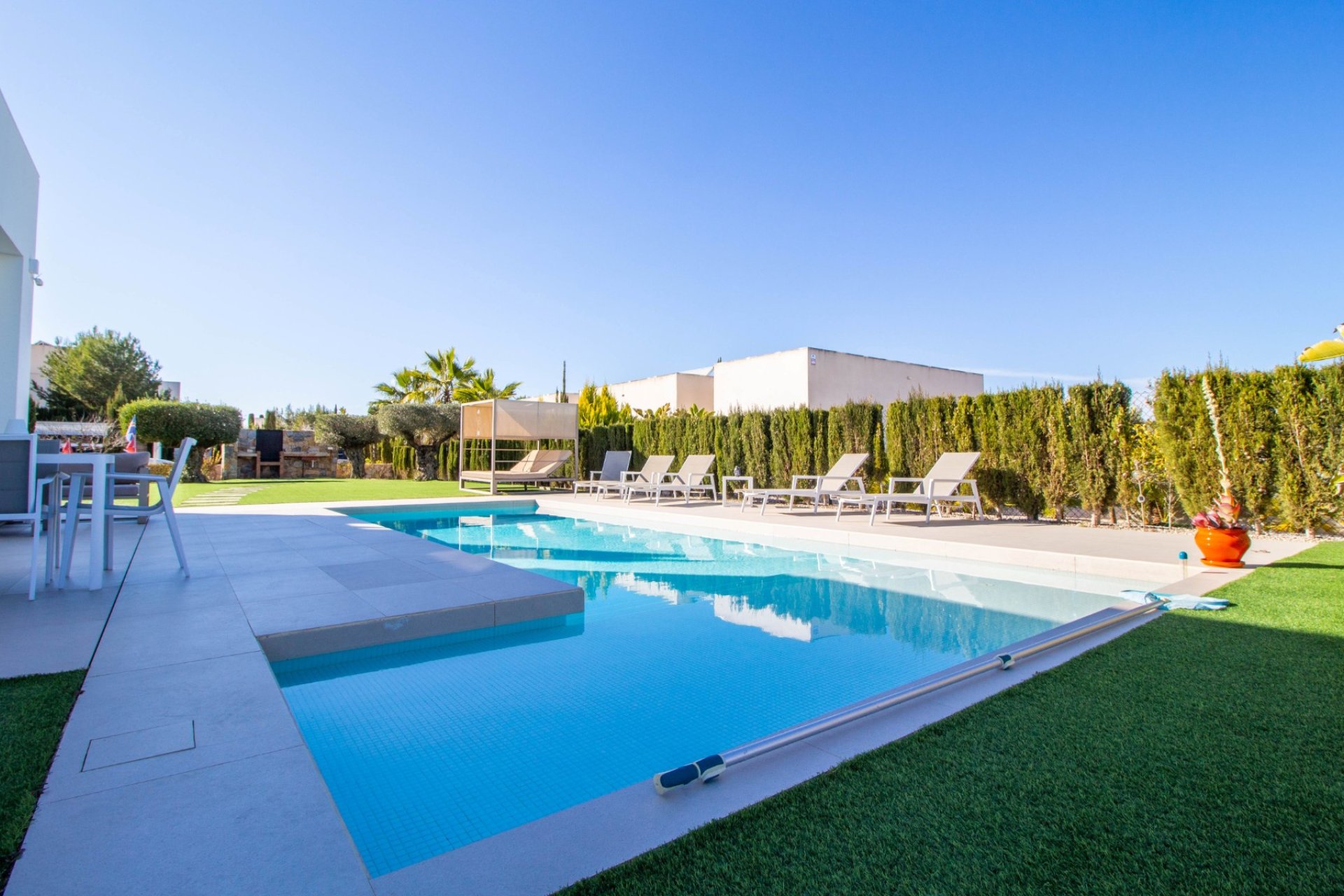 Resale - Villa - Orihuela Costa - Las Colinas Golf