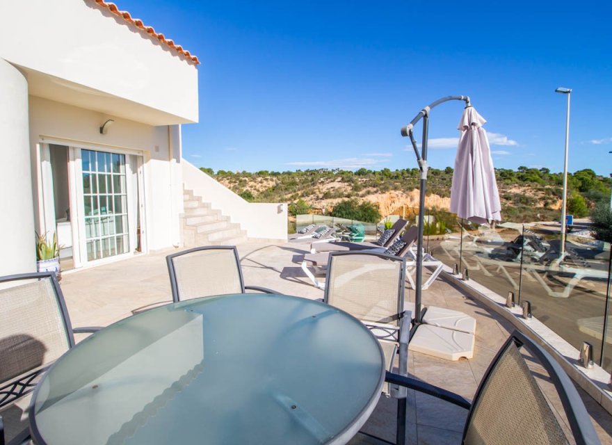 Resale - Villa - Orihuela Costa - Las Ramblas