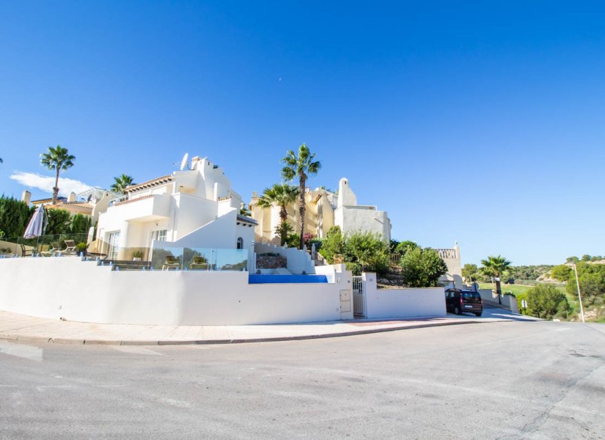 Resale - Villa - Orihuela Costa - Las Ramblas