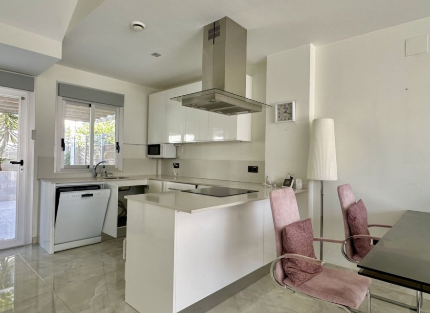 Resale - Villa - Orihuela Costa - Lomas De Cabo Roig