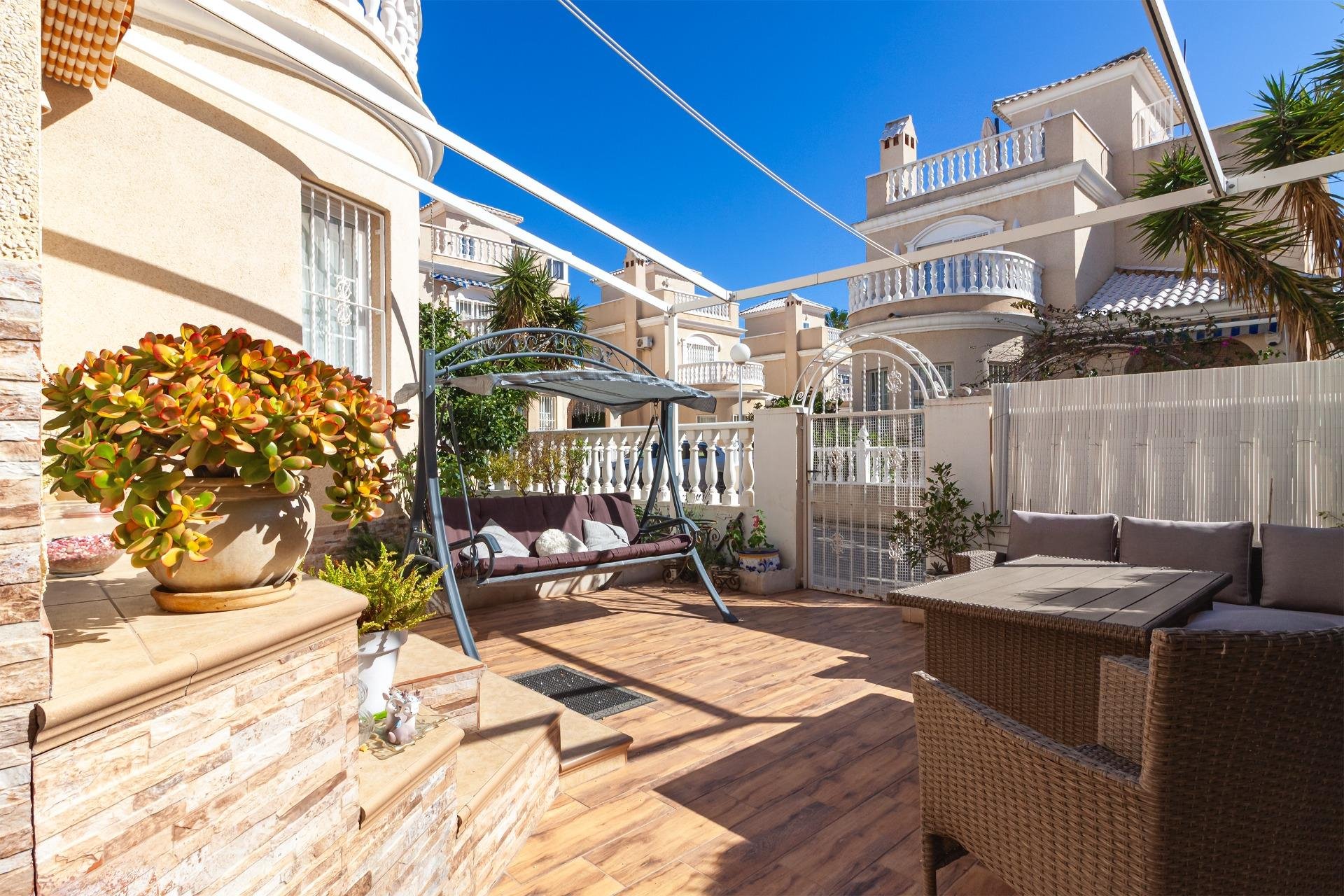 Resale - Villa - Orihuela Costa - Los Almendros-la Florida