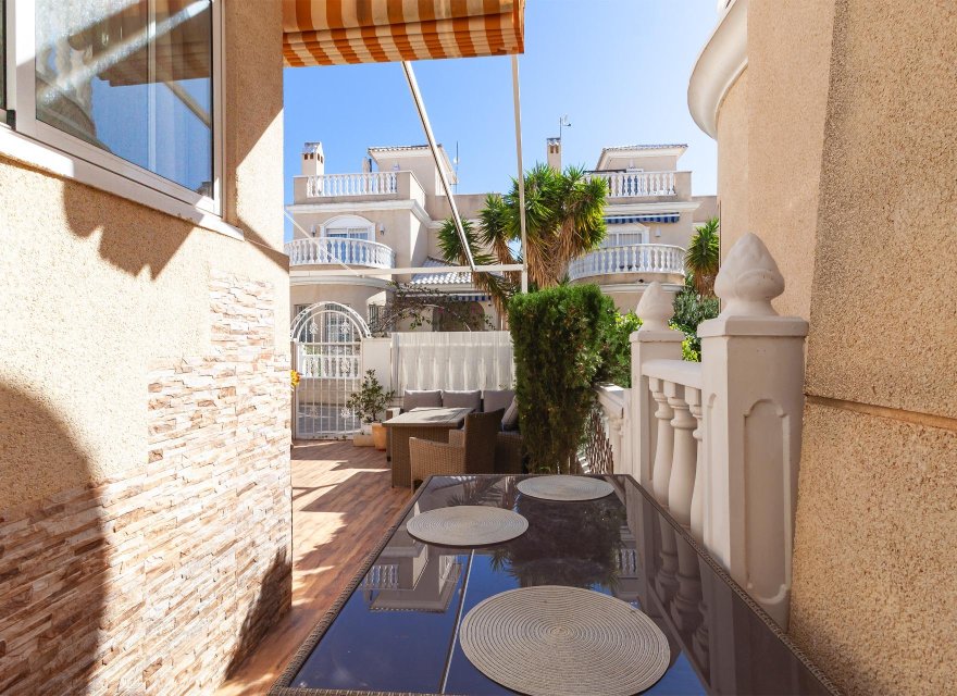 Resale - Villa - Orihuela Costa - Los Almendros-la Florida