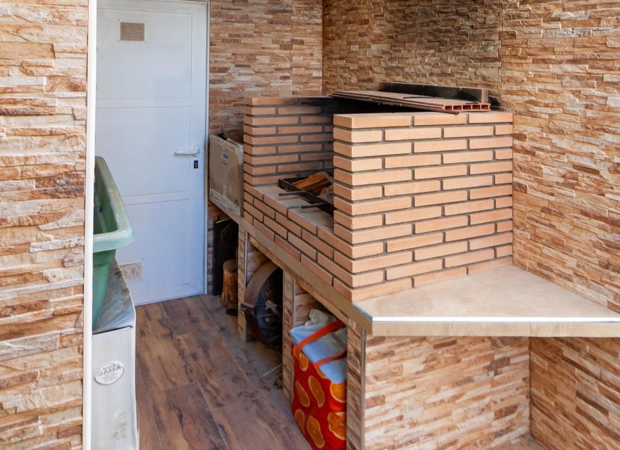 Resale - Villa - Orihuela Costa - Los Almendros-la Florida