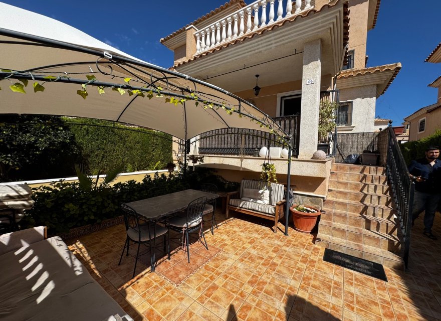 Resale - Villa - Orihuela Costa - Los Altos